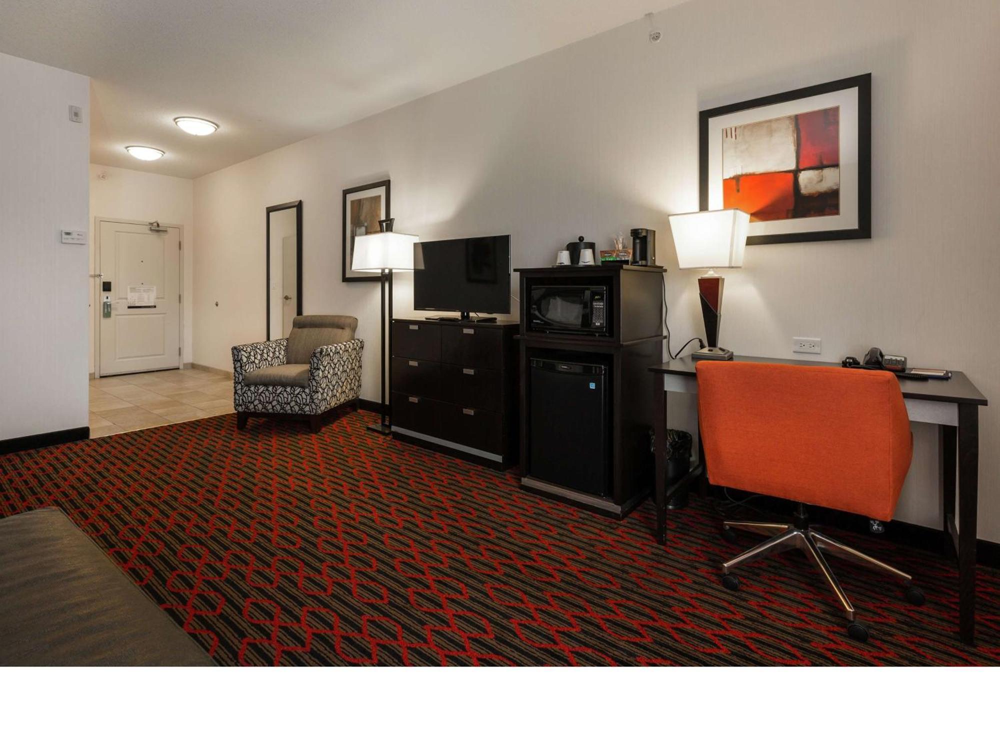 Hampton Inn & Suites By Hilton Lethbridge Dış mekan fotoğraf